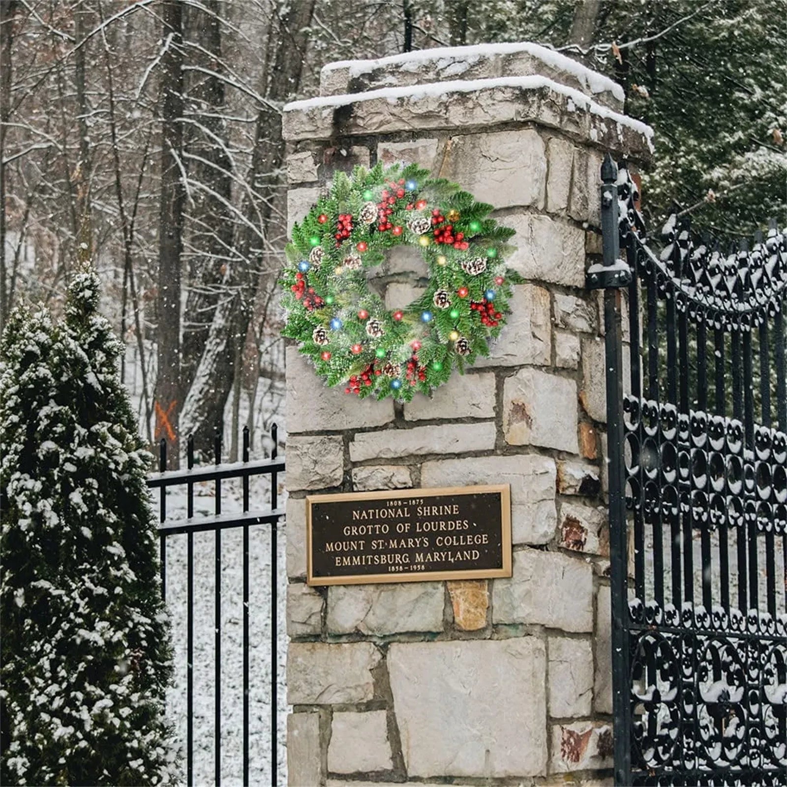 Pre-Lit Christmas Wreath with LED Lights-3